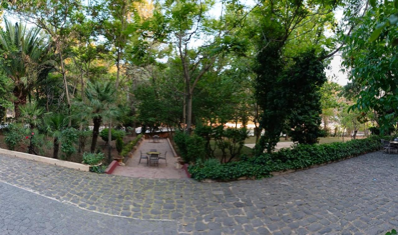 Hotel Panorama Азру Екстер'єр фото